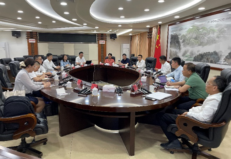 胡雄偉赴新興縣交流“百千萬工程”幫扶工作