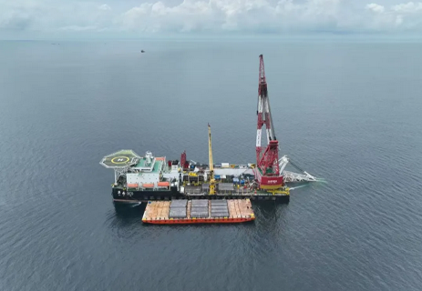 鄧?yán)谡{(diào)研馬來西亞砂拉越沙馬拉組天然氣管道EPCIC項目 